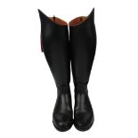 DAVIES: A PAIR BLACK LEATHER RIDING BOOTS