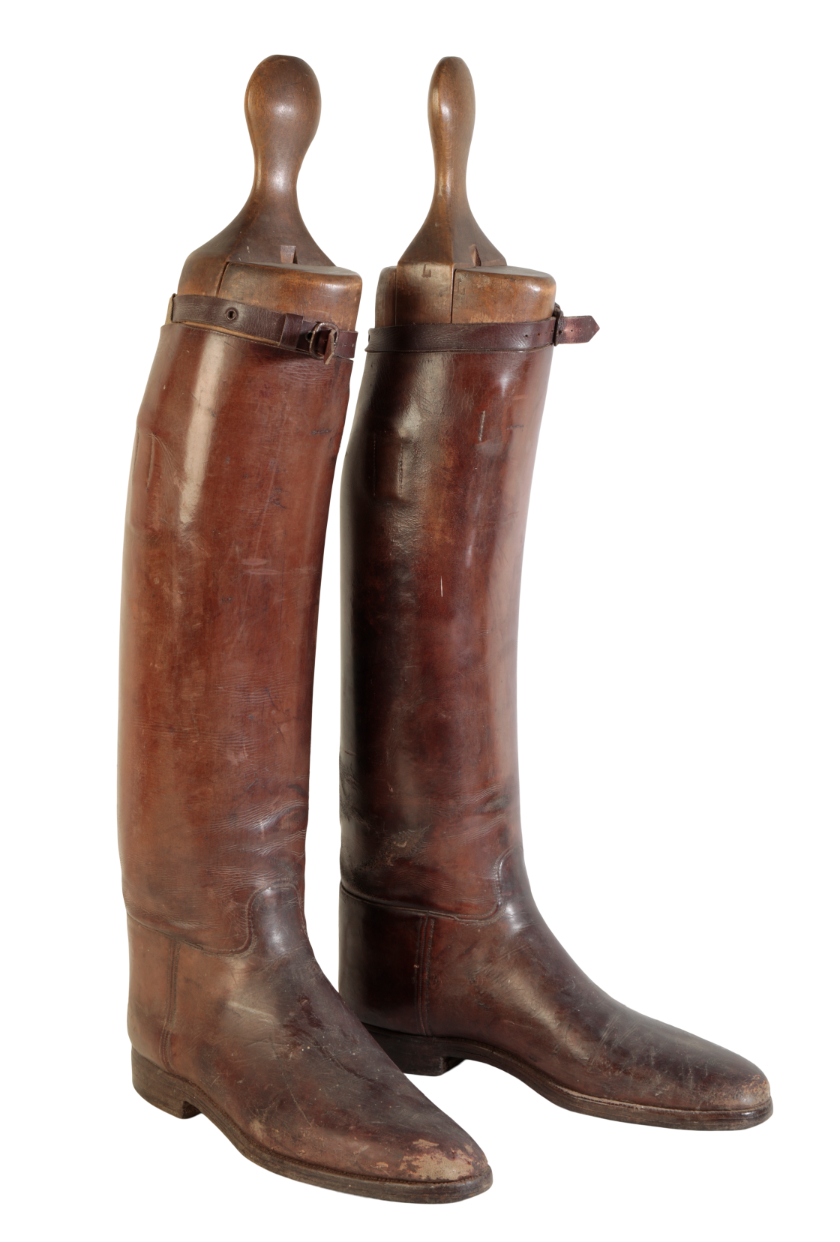 A PAIR OF EDWARDIAN BROWN LEATHER RIDING BOOTS