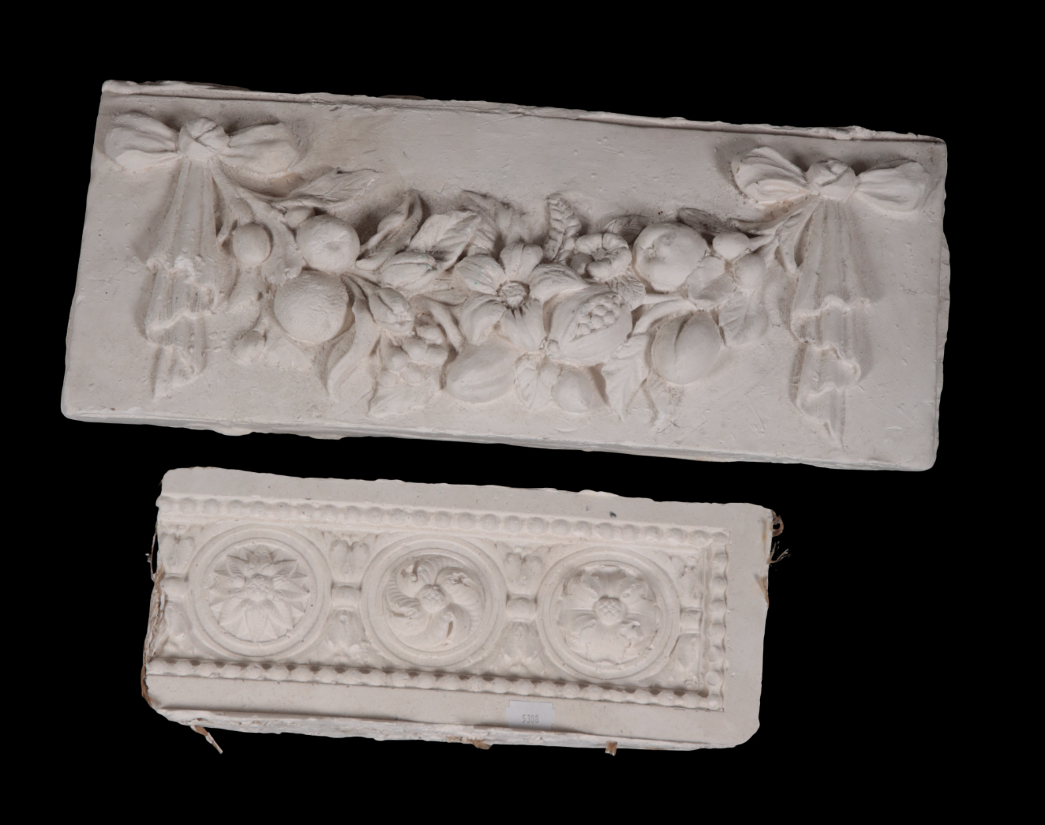 A GROUP OF NINE PLASTER ARCHITECTURAL MOULDINGS - Image 5 of 5