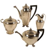 AN EARLY 19TH CENTURY RUSSIAN SILVER TEA AND COFFEE SERVICE