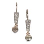 A PAIR OF DIAMOND DROP EARRINGS