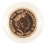 A 2017 QUEEN ELIZABETH II GOLD SOVEREIGN