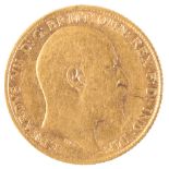 A 1908 EDWARD VII GOLD HALF SOVEREIGN