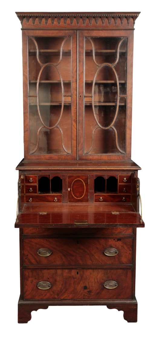 A LATE GEORGE III MAHOGANY SECRETAIRE CABINET OF SMALL PROPORTIONS - Image 2 of 2