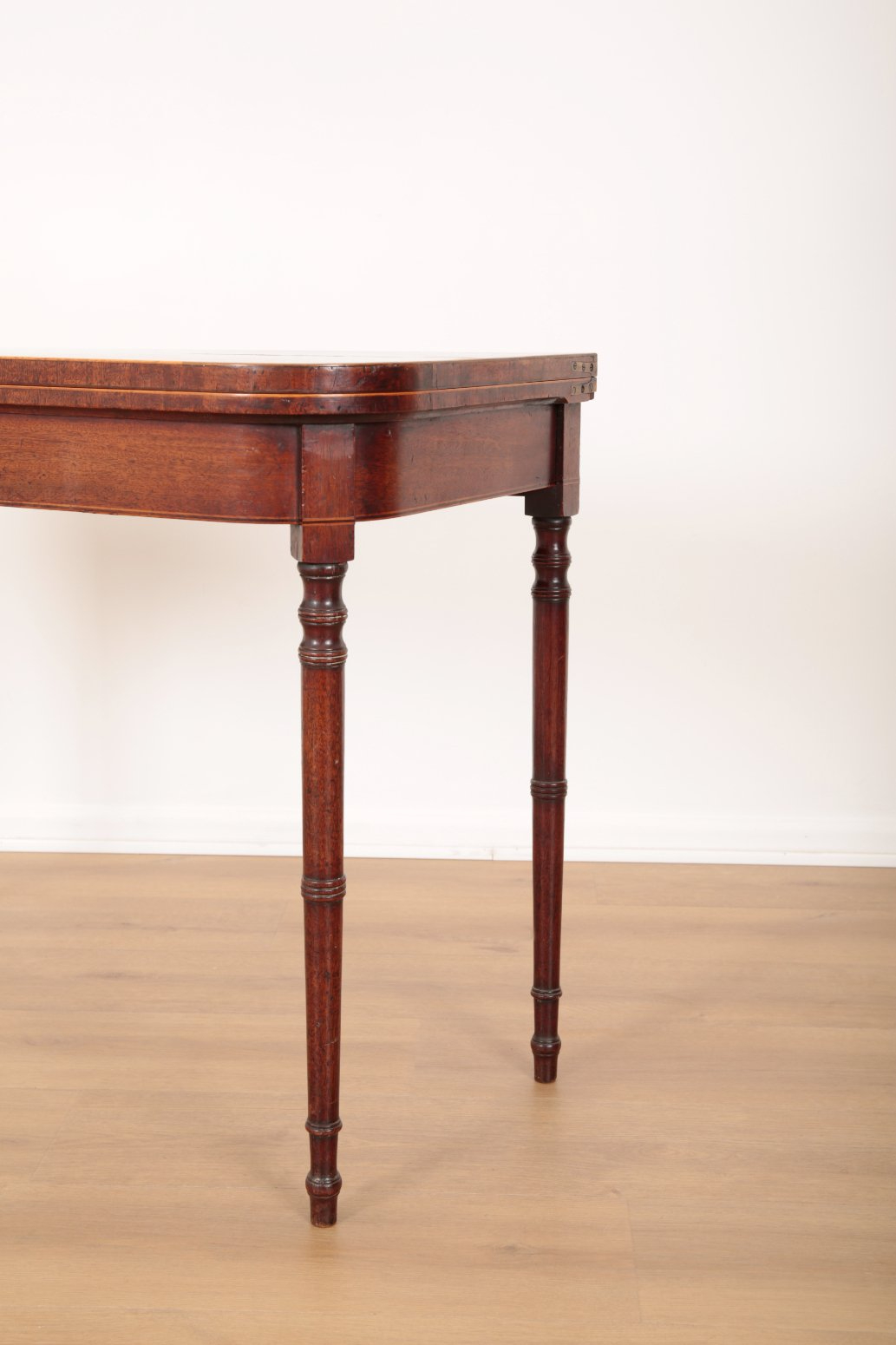 A REGENCY MAHOGANY CARD TABLE - Image 3 of 4