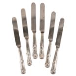 A SET OF SIX VICTORIAN SILVER KINGS HONEYSUCKLE PATTERN DESSERT KNIVES