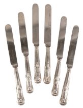 A SET OF SIX VICTORIAN SILVER KINGS HONEYSUCKLE PATTERN DESSERT KNIVES