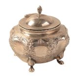 AN EDWARD VII SILVER LIDDED SUCRIERE