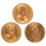 A 1964 QUEEN ELIZABETH II GOLD SOVEREIGN