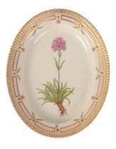 A ROYAL COPENHAGEN PORCELAIN FLORA DANICA DISH