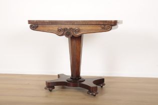 A WILLIAM IV ROSEWOOD CARD TABLE