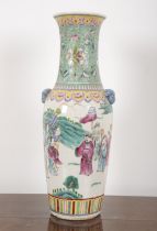 A CHINESE PORCELAIN FAMILLE ROSE VASE