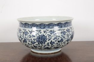 A LARGE CHINESE BLUE AND WHITE 'LOTUS' JARDINIERE