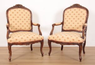 A PAIR OF LOUIS XV STYLE BEECHWOOD FAUTEILS