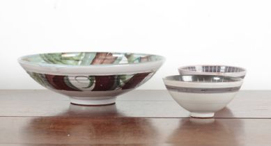 A GROUP OF THREE ALDERMASTON POTTERY BOWLS
