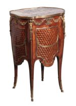 ATTRIBUTED TO FRANCOIS LINKE (1855-1946) A KINGWOOD AND ORMOLU MOUNTED CABINET