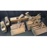 A COLECTION OF ANTIQUE WOODWORKING PLANES