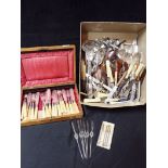 A BOXED SET OF FISH CUTLERY