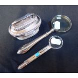A TURQUOISE MOUNTED SILVER MAGNIFIER AND PENCIL