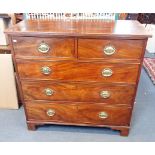 A GEORGE III MAHOGANY CHEST OF DRAWERS