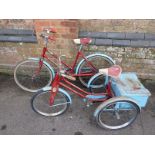 A CHILD'S SUNBEAM WINKIE TRICYCLE