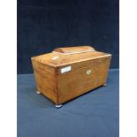 AN EARLY VICTORIAN ROSEWOOD TEA CADDY