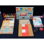 CHILDREN'S BUILDING BRICK SETS