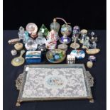 A COLLECTION OF TRINKET BOXES, PAPERWEIGHTS