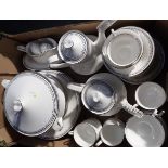 A PARAGON 'OLYMPUS' PART DINNER SERVICE