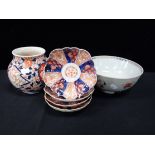 A SET OF IMARI DISHES