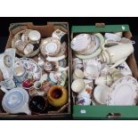A COLLECTION OF TEA WARES, INCLUDING ROYAL WORCESTER 'EVESHAM'