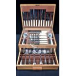 OAK CANTEEN OF SILVER PLATED CUTLERY