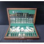 AN ARTHUR PRICE SILVER PLATED CANTEEN OF CUTLERY
