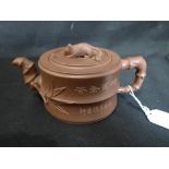 A CHINESE YIXING STYLE TEAPOT