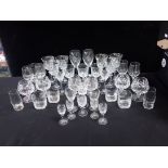 A QUANTITY OF MIXED GLASSWARE