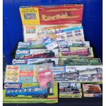 A COLLECTION OF RAILWAY AND AVIATION CONSTRUCTION KITS