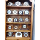 A COLLECTION OF 1930S AND LATER MANTEL CLOCKS