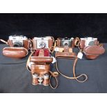 A COLLECTION OF VINTAGE CAMERAS