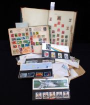 A QUANTITY OF MIXED STAMPS