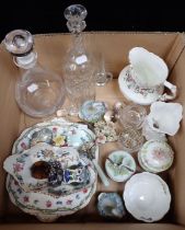 A COLLECTION OF CERAMICS, GLASS AND OTHER ITEMS