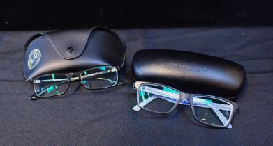 RAY BAN GLASSES WITH BLACK CARRY CASE