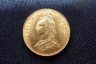 AN 1887 QUEEN VICTORIA GOLD SOVEREIGN