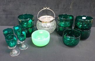 A QUANTITY OF 19TH CENTURY GREEN GLASS FINGER BOWLS
