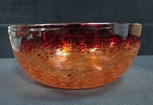 AN ART GLASS BOWL, ORANGE-RED