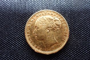 AN 1881 QUEEN VICTORIA GOLD SOVEREIGN