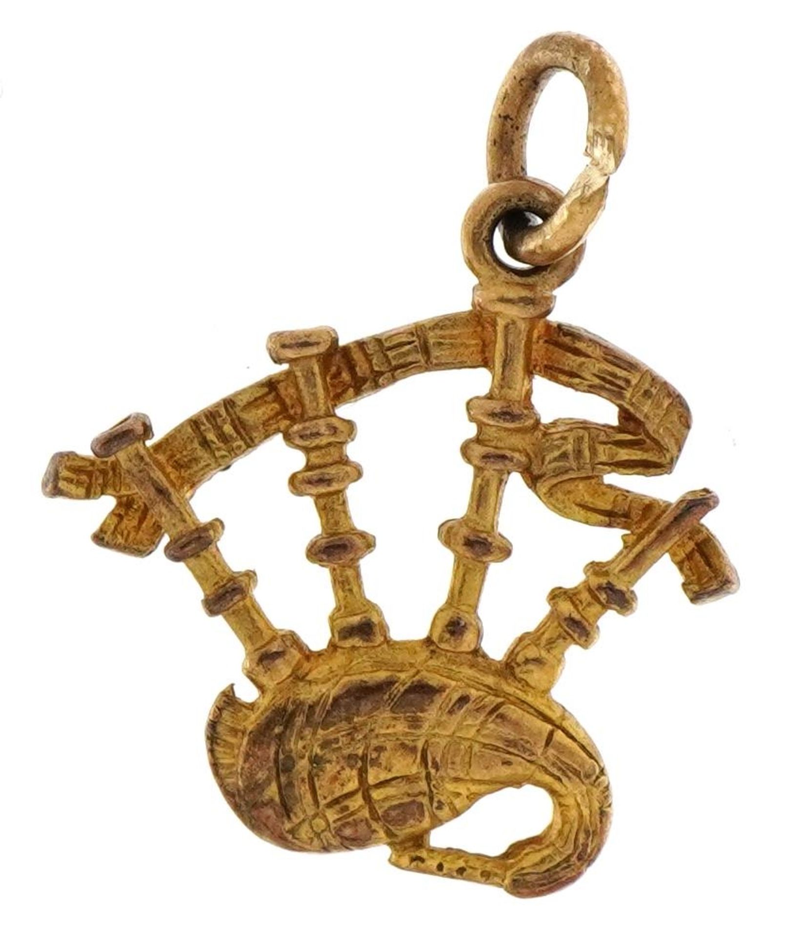 9ct gold bagpipes charm, 1.7cm high, 1.3g