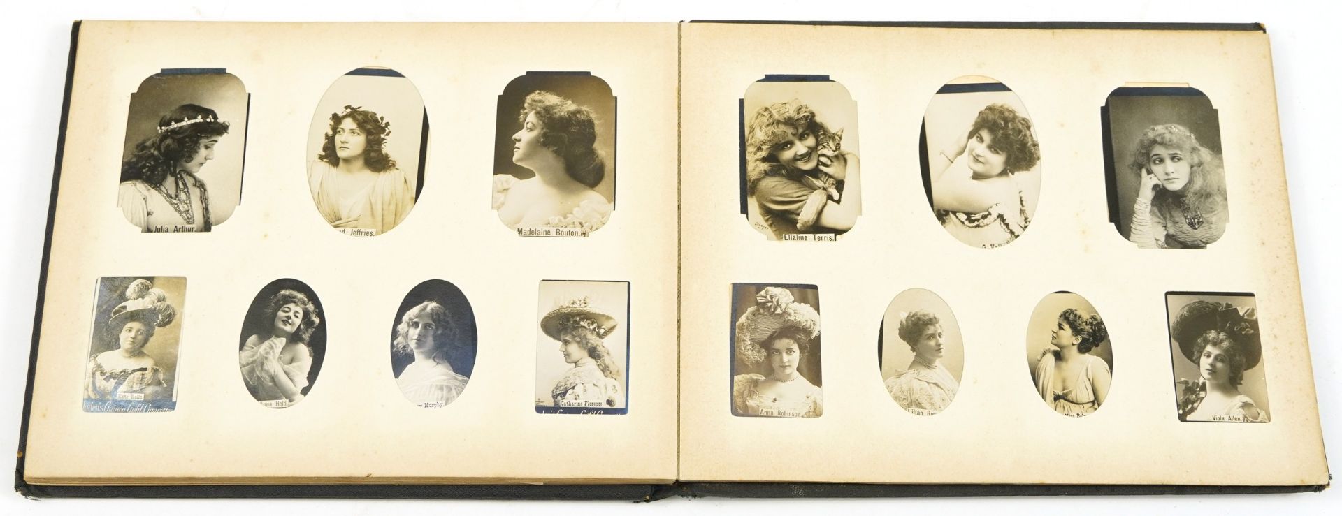 Ogden's photo album with photos including Lord Kitchener, Baden Power and theatrical actresses - Bild 8 aus 10
