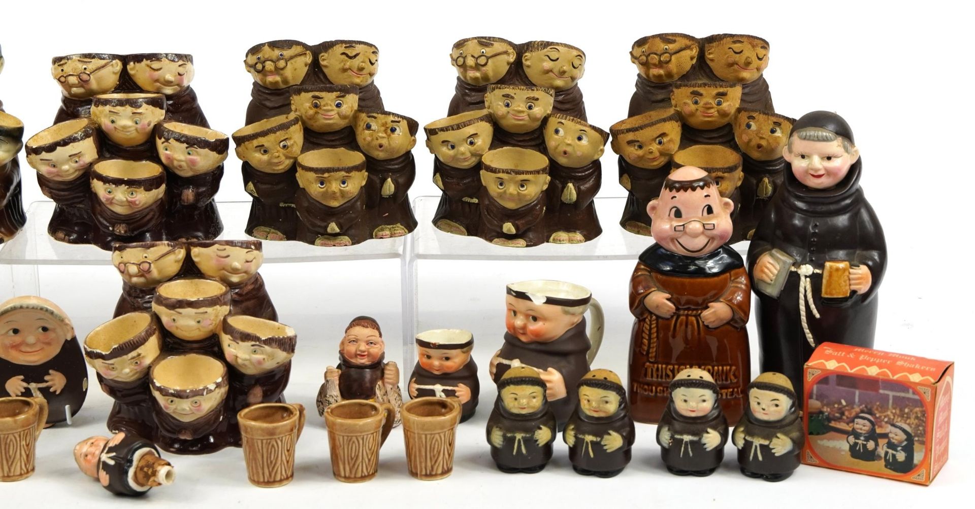 Collection of monk design decanters, egg cups and figures including Goebel, the largest 22cm high - Bild 3 aus 4