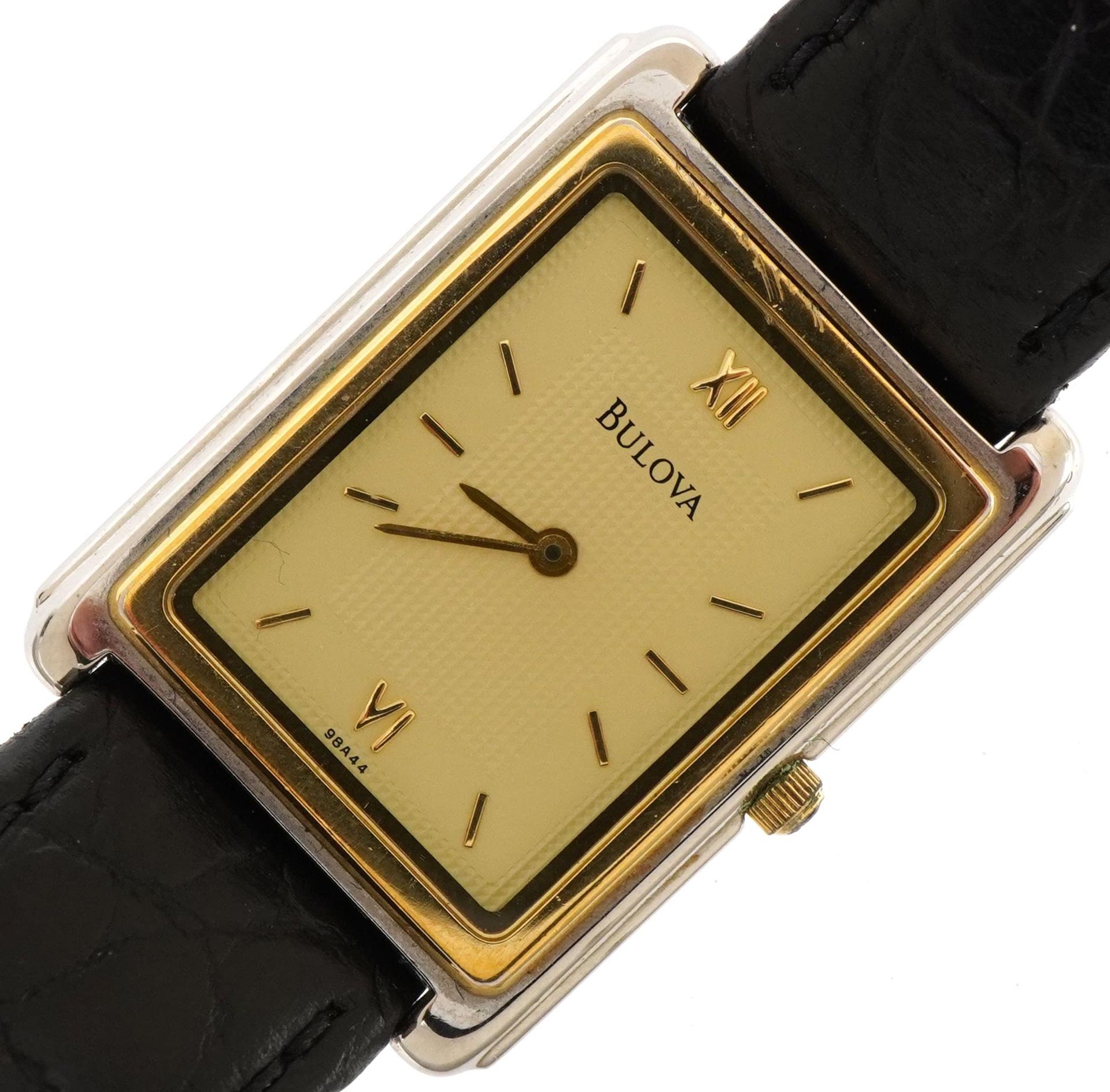 Bulova, gentlemen's quartz dress watch, the case 26mm wide