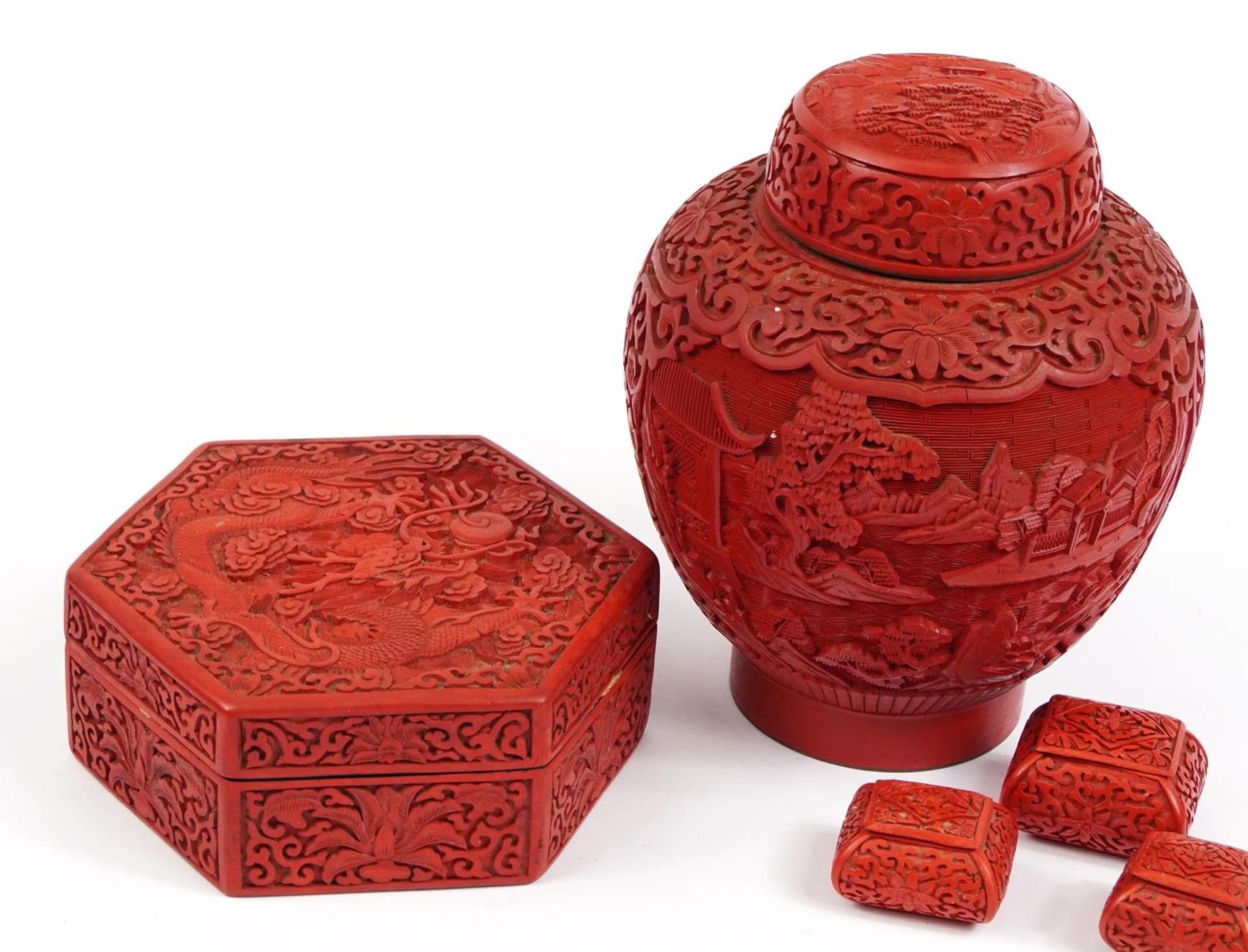 Five pieces of Chinese cinnabar lacquer comprising ginger jar and cover, three miniature boxes and a - Bild 2 aus 3